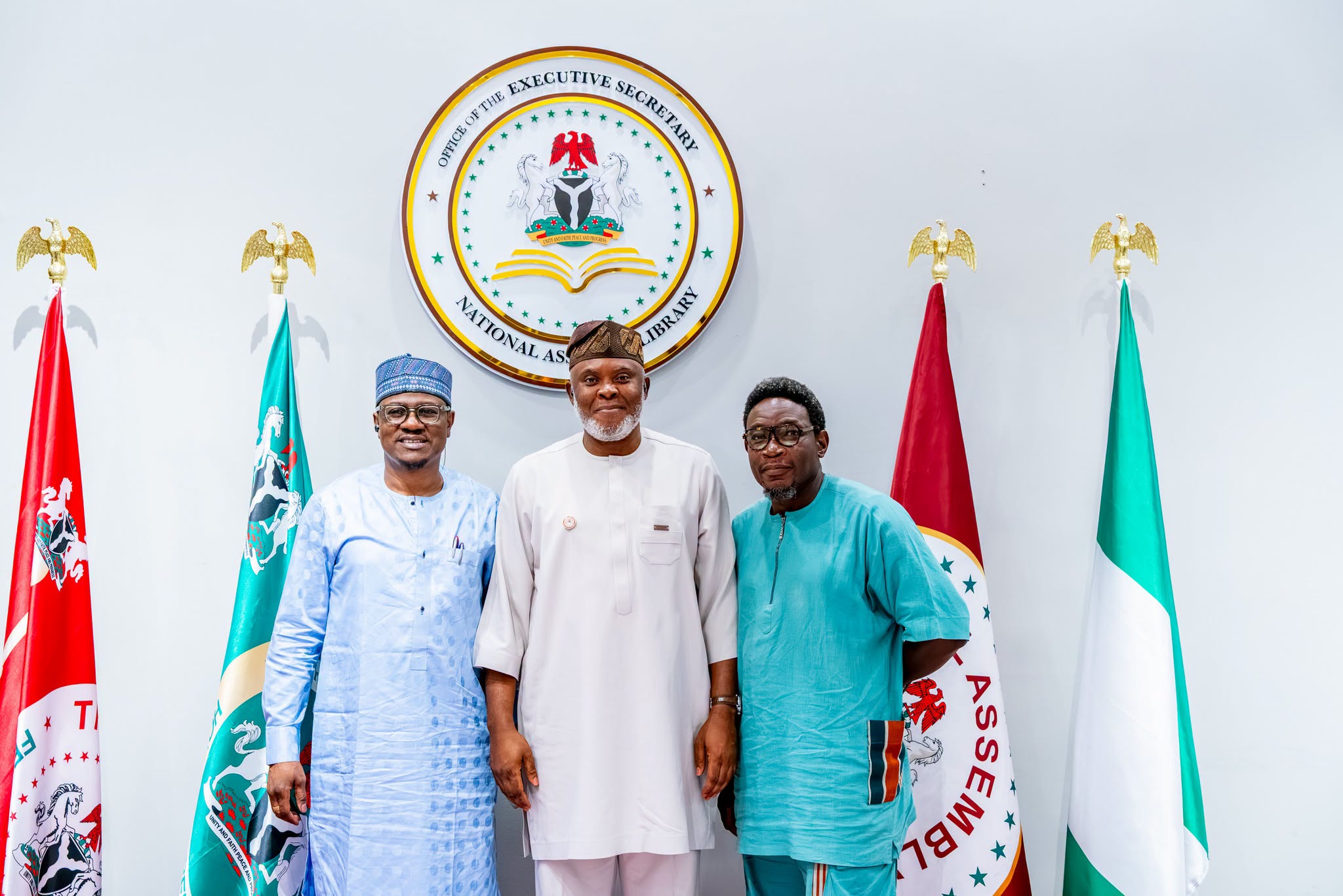 Nwawuba Hosts Top Legislative Strategists on National Assembly Digest